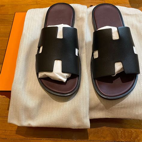 hermes izmir sandals outfit